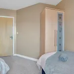 Cozy 2 Bedroom Apt In Hever Hall