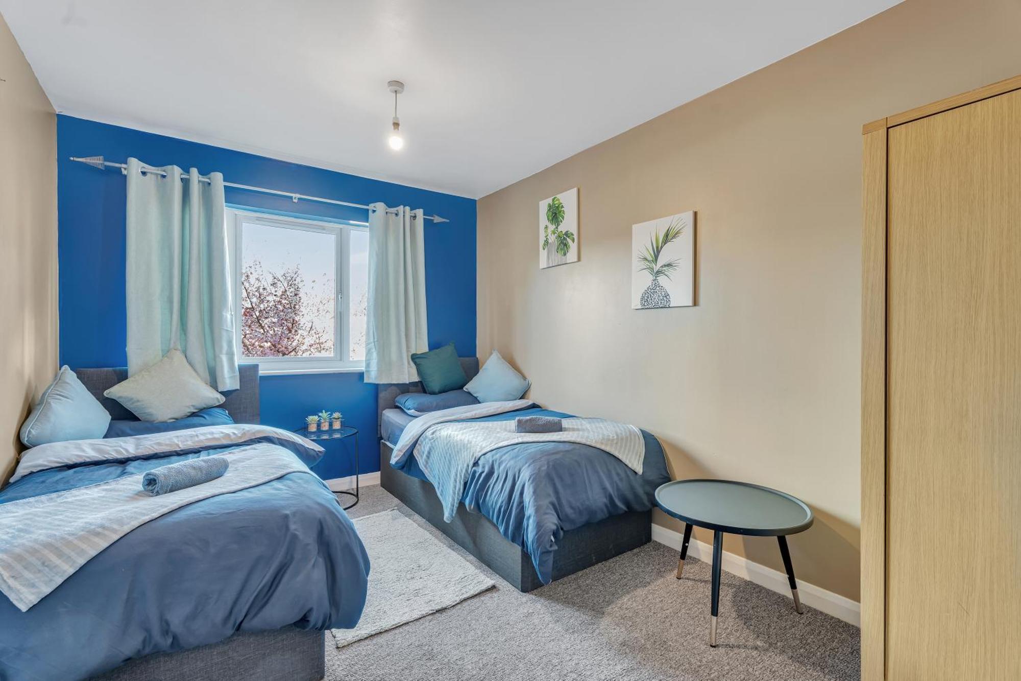 Apartment Cozy 2 Bedroom In Hever Hall